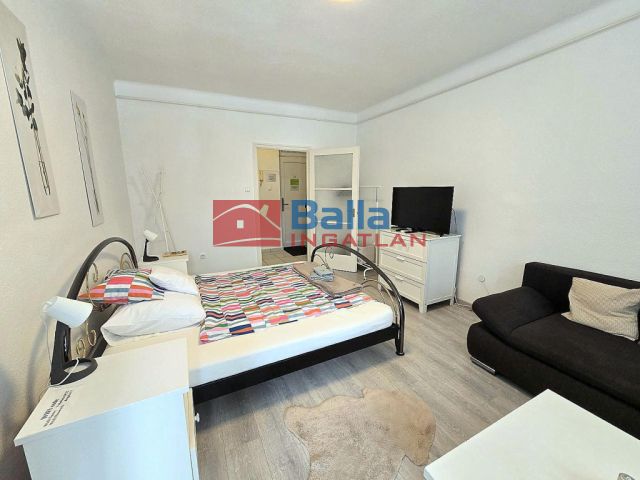 XIV. Kerület (Nagyzugló) - Angol utca:  50 m&sup2;-es társasházi lakás   (76'900'000 ,- Ft)