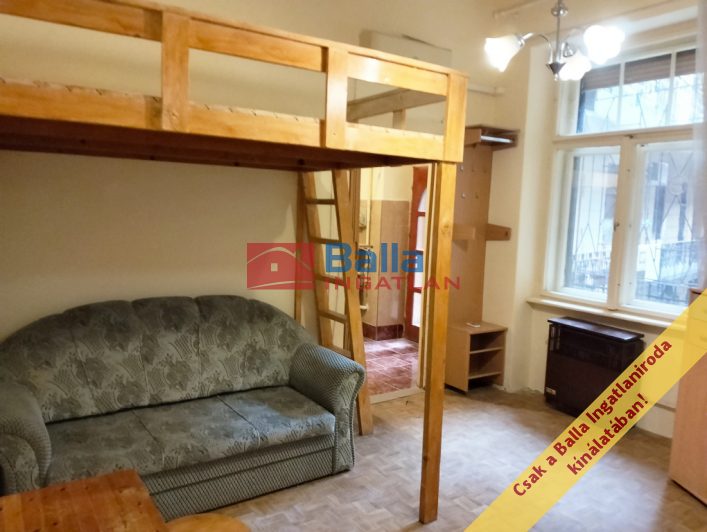 XIV. Kerület (Törökőr) - Kerepesi út:  25 m&sup2;-es társasházi lakás   (33'000'000 ,- Ft)