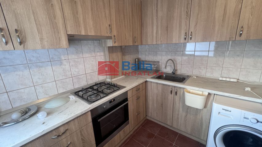 XIX. Kerület (Lakótelep) - Ady utca:  68 m²-es társasházi lakás   (300'000 ,- Ft)