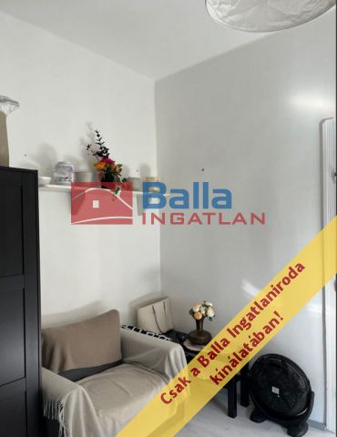 XIX. Kerület (Óváros) - Árpád utca:  25 m²-es társasházi lakás   (30'400'000 ,- Ft)