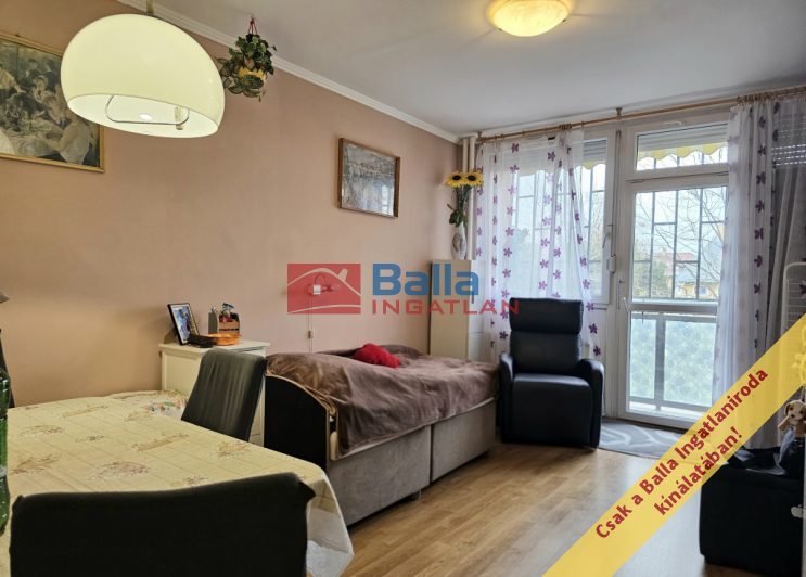 XV. Kerület (Újpalota) - Nyírpalota utca:  53 m&sup2;-es társasházi lakás   (62'000'000 ,- Ft)