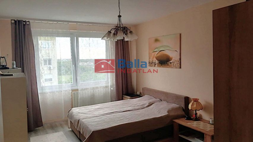 XV. Kerület (Újpalota) - Páskom park:  65 m²-es társasházi lakás   (72'000'000 ,- Ft)