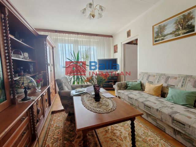 XV. Kerület (Újpalota) - Páskomliget utca:  66 m²-es társasházi lakás