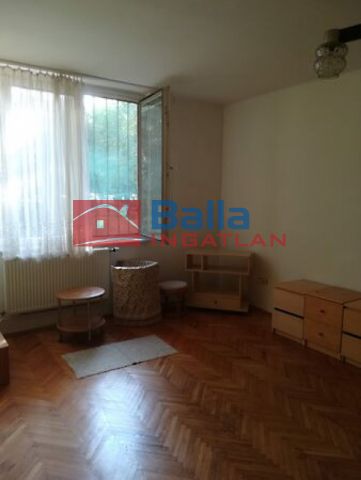XVI. Kerület (Mátyásföld) - Koronafürt utca:  37 m²-es társasházi lakás   (44'000'000 ,- Ft)