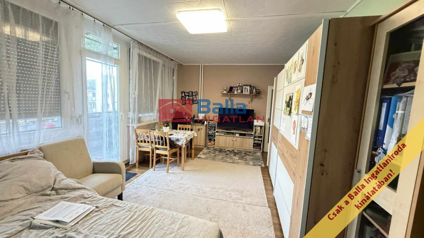 XVII. Kerület (Rákoskeresztúr) - Földműves u környékén lévő utca:  50 m²-es társasházi lakás   (61'800'000 ,- Ft)