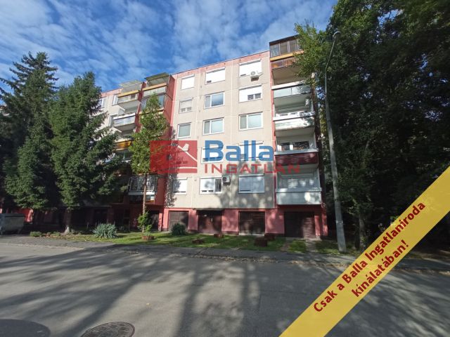 XVII. Kerület (Rákoskeresztúr) - Kaszáló utca:  54 m²-es társasházi lakás   (59'900'000 ,- Ft)