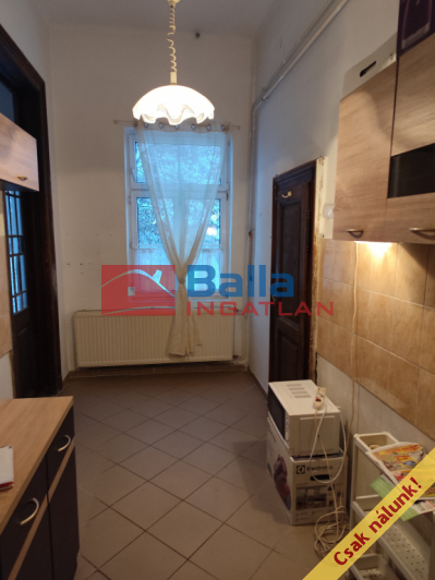 XX. Kerület (Erzsébetfalva) - Hosszú utca:  96 m&sup2;-es társasházi lakás   (60'000'000 ,- Ft)