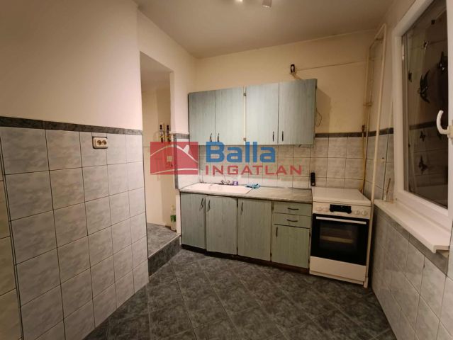 XX. Kerület (Központ) - Pesterzsébet központjában:  51 m²-es társasházi lakás   (65'000'000 ,- Ft)