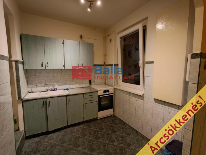 XX. Kerület (Központ) - Pesterzsébet központjában:  51 m&sup2;-es társasházi lakás   (62'800'000 ,- Ft)