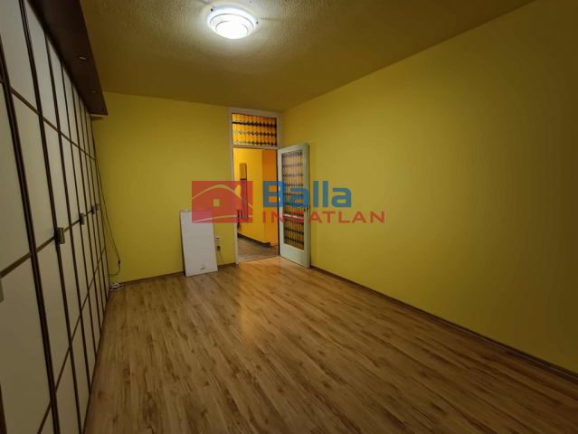 XX. Kerület (Központ) - Pesterzsébet központjában:  51 m²-es társasházi lakás   (65'000'000 ,- Ft)