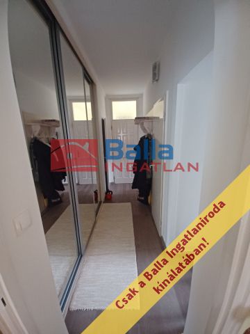 XX. Kerület (Vécsey / Eperjes utcai lakótelep) - Vécsey lakótelep utca:  56 m&sup2;-es társasházi lakás   (55'900'000 ,- Ft)