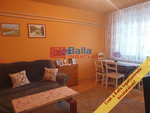 XXI. Kerület (Erdősor) - Cirmos sétány:  62 m²-es társasházi lakás   (65'000'000 ,- Ft)