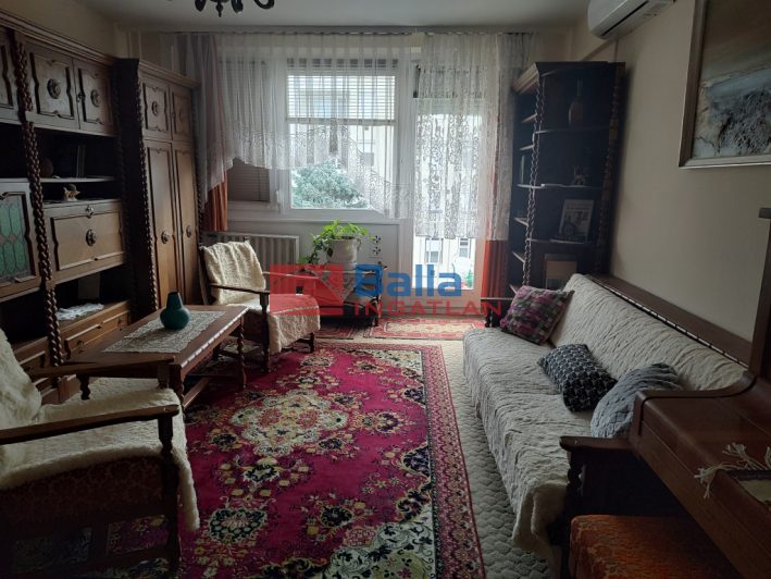 XXI. Kerület (Erdősor) - Erdősor Lakótelep:  71 m&sup2;-es társasházi lakás   (220'000 ,- Ft)