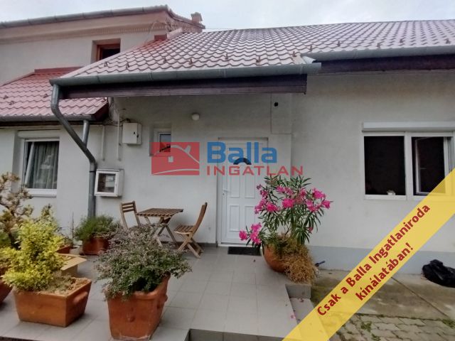 Kaposvár - központban:  88 m²-es társasházi lakás   (52'500'000 ,- Ft)