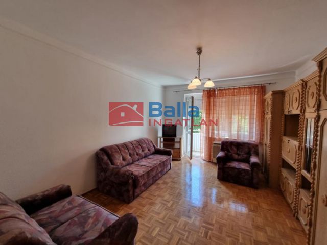 Nyíregyháza - Garibaldi utca:  51 m²-es társasházi lakás   (130'000 ,- Ft)