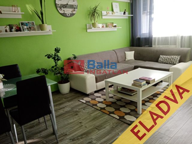 Siófok - Belváros:  75 m²-es társasházi lakás   (56'500'000 ,- Ft)