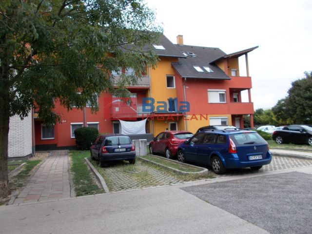 Szigetszentmiklós - Lakihegyi lakópark:  58 m²-es társasházi lakás   (68'600'000 ,- Ft)