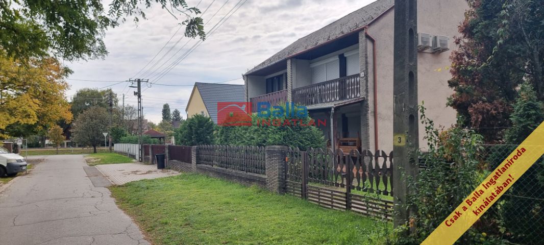 Balatonfenyves - Bethlen Gábor utca:  596 m²-es telek   (45'000'000 ,- Ft)