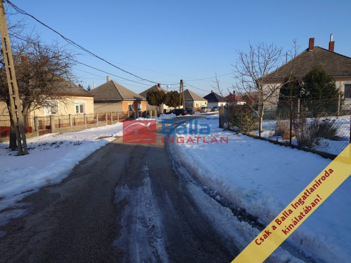 Bodajk - Zrínyi Mikós utca:  721 m&sup2;-es telek   (15'000'000 ,- Ft)