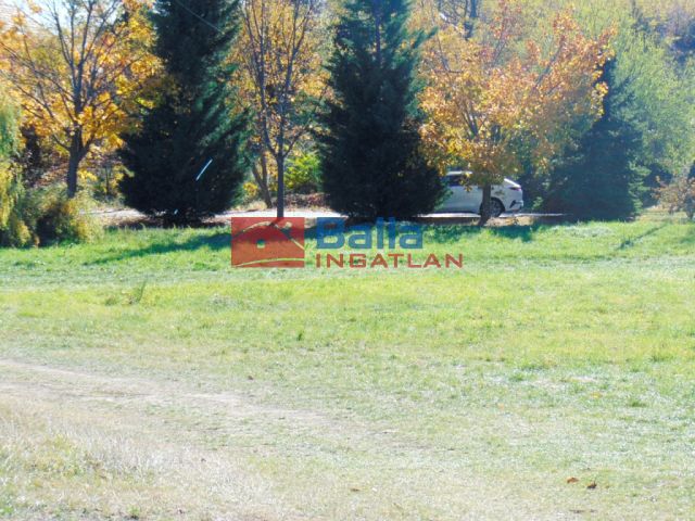 Sukoró - Csendes utca:  1237 m²-es telek   (44'900'000 ,- Ft)