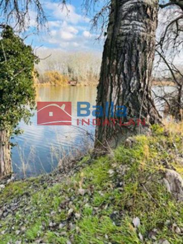 Szigetcsép - Dunasor közeli utca:  683 m&sup2;-es telek   (45'000'000 ,- Ft)