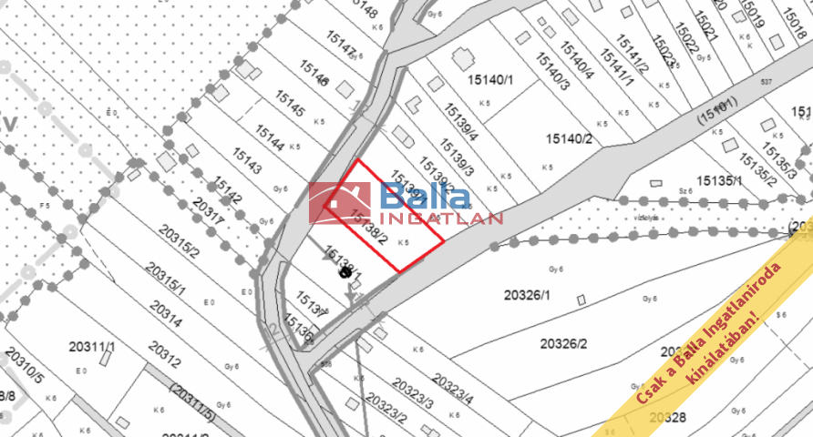 Vác - Felső nyulas utca:  1412 m²-es telek   (19'900'000 ,- Ft)