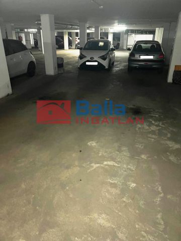 XIII. Kerület (Göncz Árpád városközpont) - Csata utca:  15 m²-es teremgarázs hely   (30'000 ,- Ft)