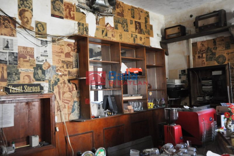 Piliscsaba - ELADÓ - BÉRBEADÓ Vendéglő Piliscsabán:  260 m&sup2;-es vendéglátó egység utcai bejárattal   (155'000'000 ,- Ft)