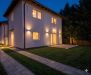 Eladó 97 m²-esházrész XVIII. Kerület (Szemeretelep) , Bártfa utca: 173'000'000 Ft