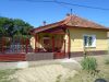 Eladó 53 m²-escsaládi ház Tiszaalpár, Arany János utca: 14'900'000 Ft