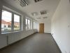 Lőrinci - Szabadság tér:  25 m²-es üzlethelyiség utcai bejárattal   (20'200 ,- Ft)