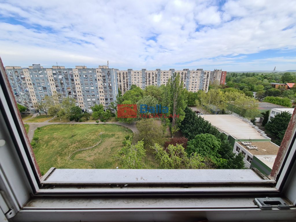 III. Kerület, Bálint György utca, 57 m²-es, társasházi lakás, 1+2 szobás