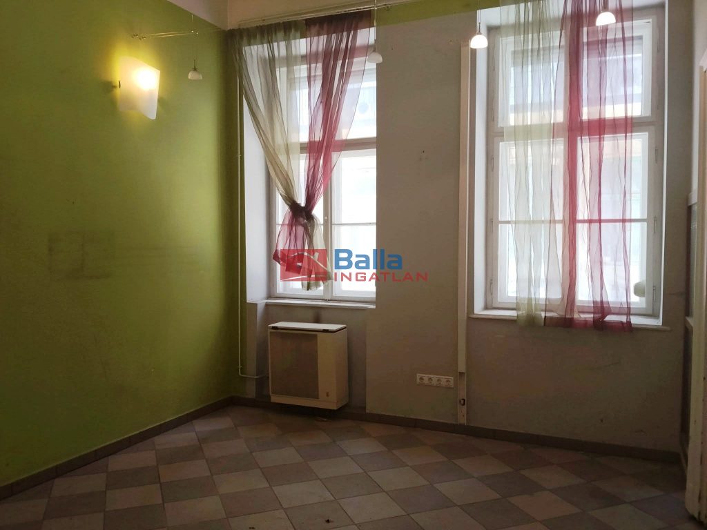 IX. Kerület, Ráday utca, 33 m²-es, társasházi lakás, 1 szobás