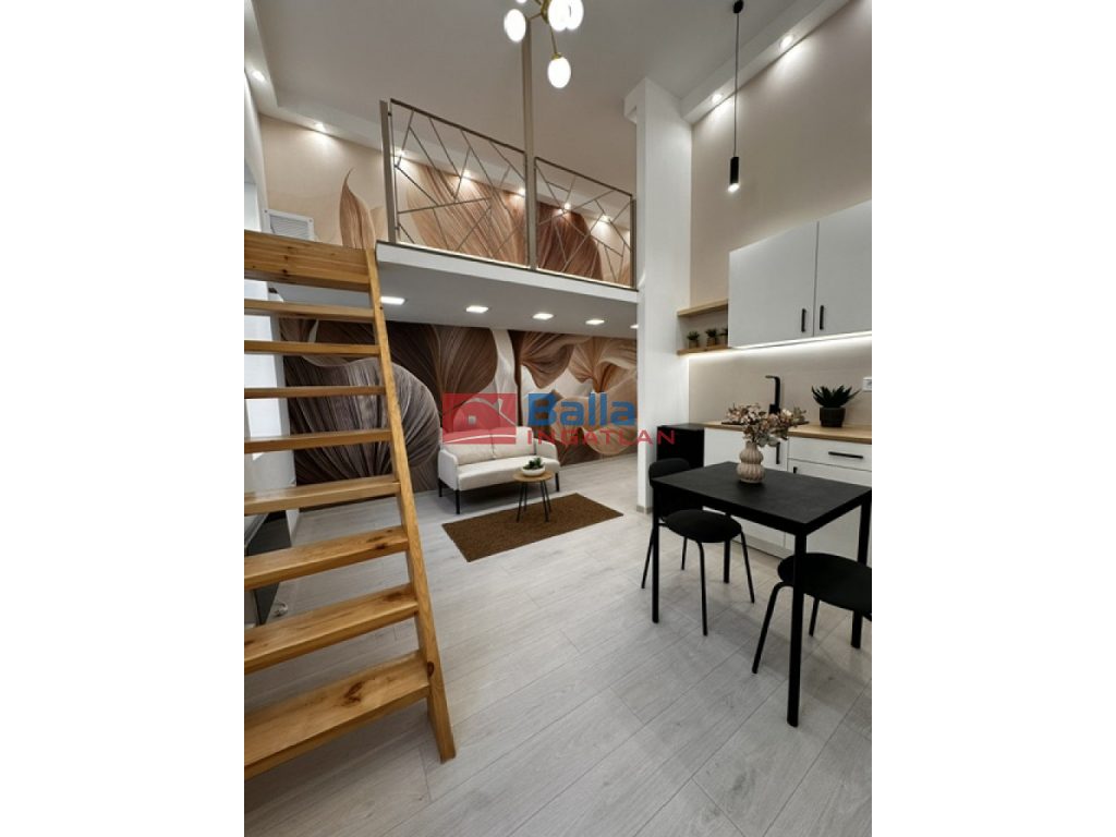 VI. Kerület, Székely Bertalan utca közelében, 22 m²-es, társasházi lakás