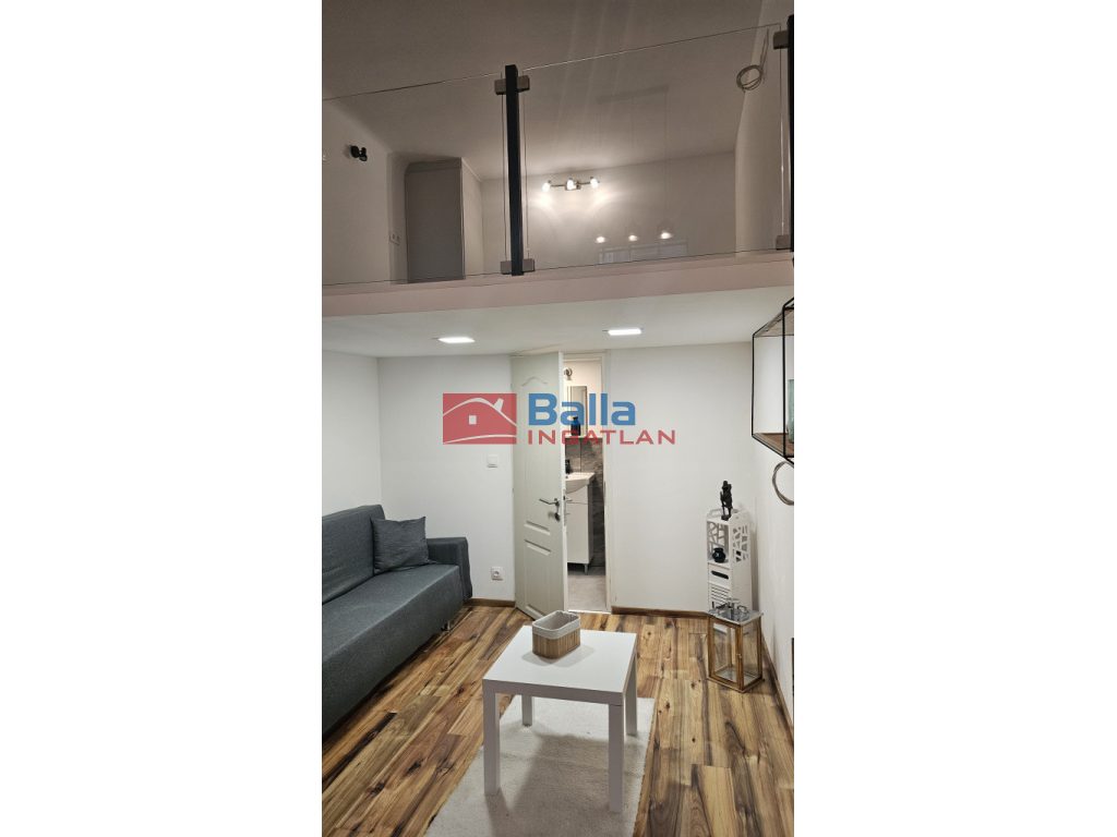 VIII. Kerület, Népszínháznegyed, 25 m²-es, társasházi lakás, 1 szobás