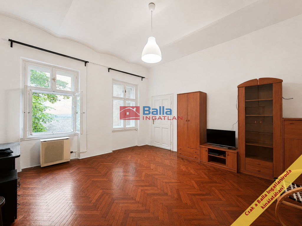 VIII. Kerület, Józsefváros, 39 m²-es, társasházi lakás, 1 szobás
