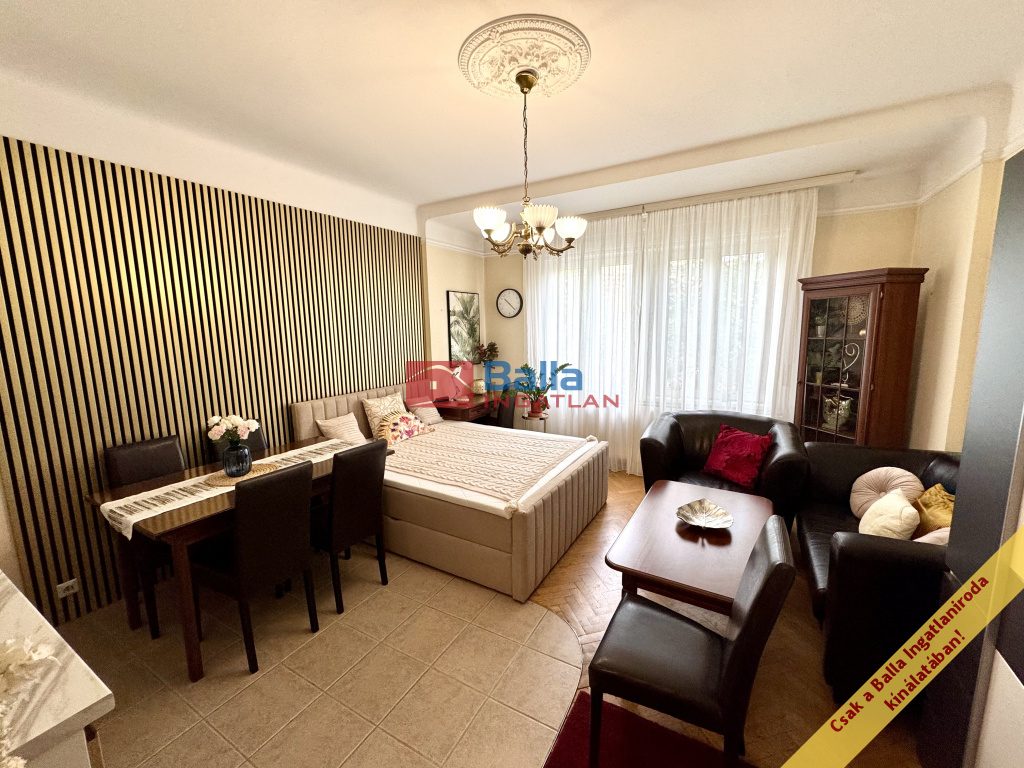 XI. Kerület, Móricz Zsigmond körtér, 31 m²-es, társasházi lakás