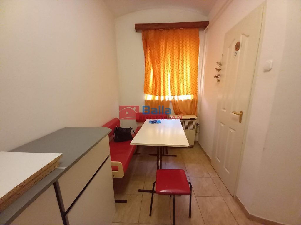 XIII. Kerület, Gyermek tér, 39 m²-es, társasházi lakás, 1 szobás