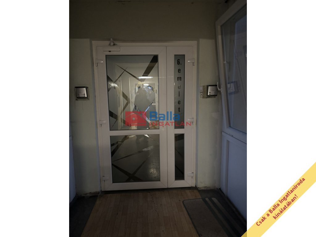 XIV. Kerület, Füredi lakótelep, 46 m²-es, társasházi lakás, 2 szobás