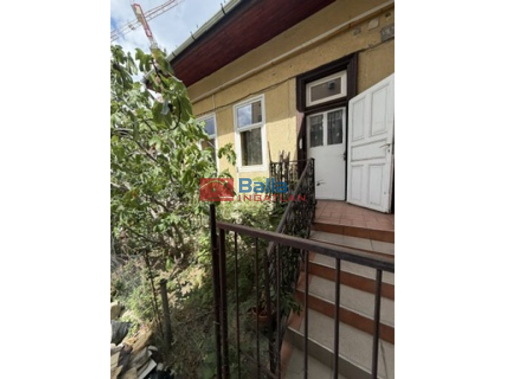 XIV. Kerület, Cserei utca, 47 m²-es, társasházi lakás, 1 szobás