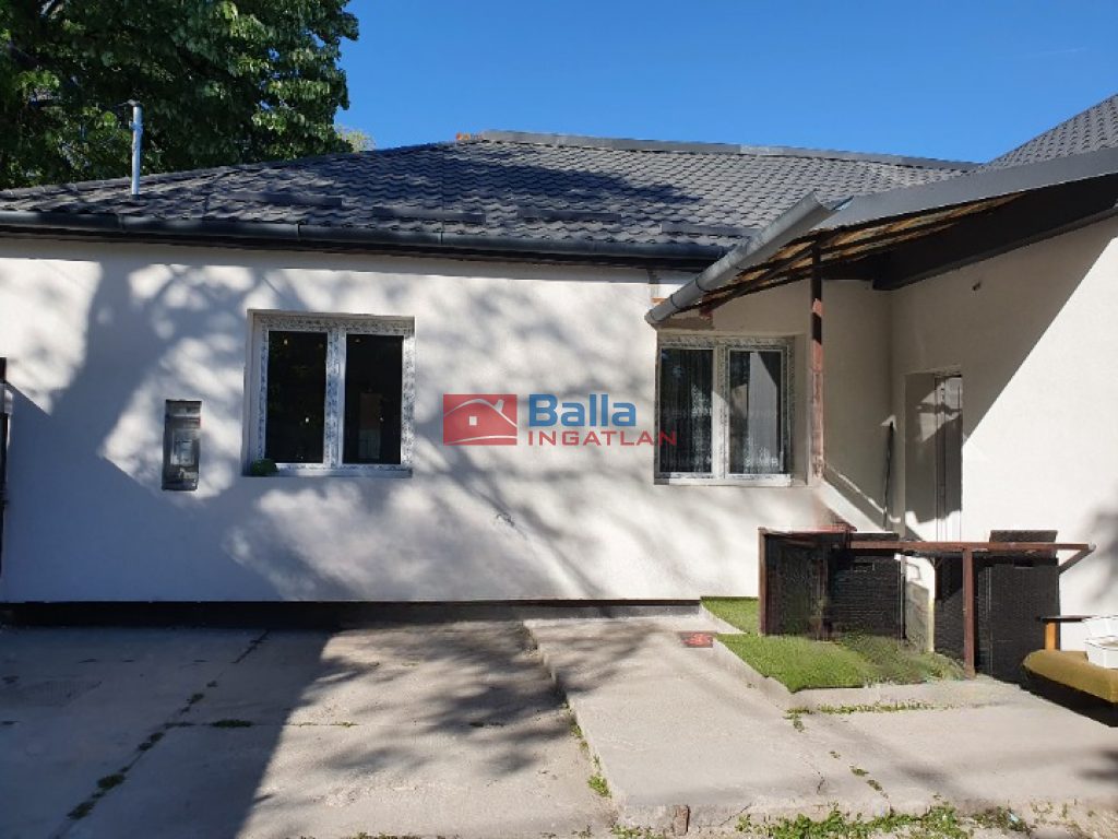 XIX. Kerület, Óváros, 95 m²-es, ikerház, 3 szobás, újszerű állapotú