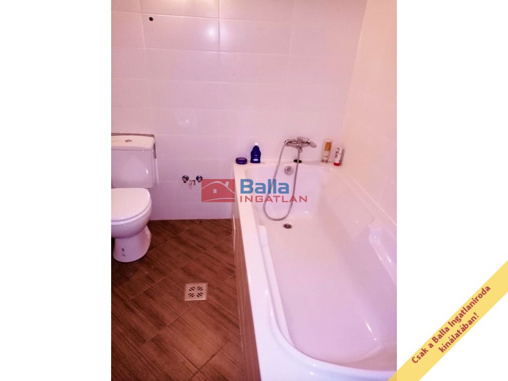 XV. Kerület, Apolló utca, 37 m²-es, társasházi lakás, 1 szobás