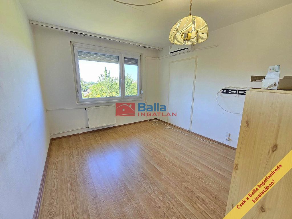 XV. Kerület, Páskomliget utca, 35 m²-es, társasházi lakás, 1+1 szobás