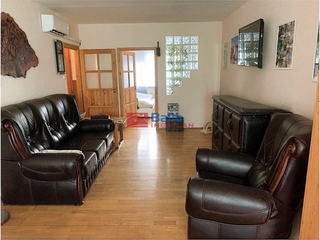 XV. Kerület, Zsókavár utca, 57 m²-es, társasházi lakás, 2 szobás