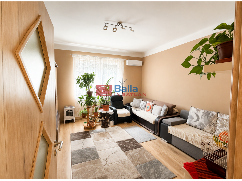 XVIII. Kerület, Rád vár utca, 38 m²-es, társasházi lakás, 1 szobás