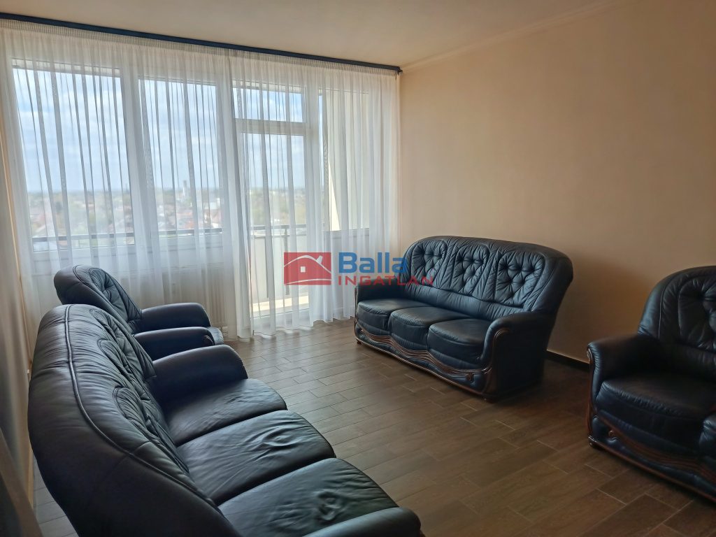 XX. Kerület, Károly utca, 58 m²-es, társasházi lakás, 2 szobás