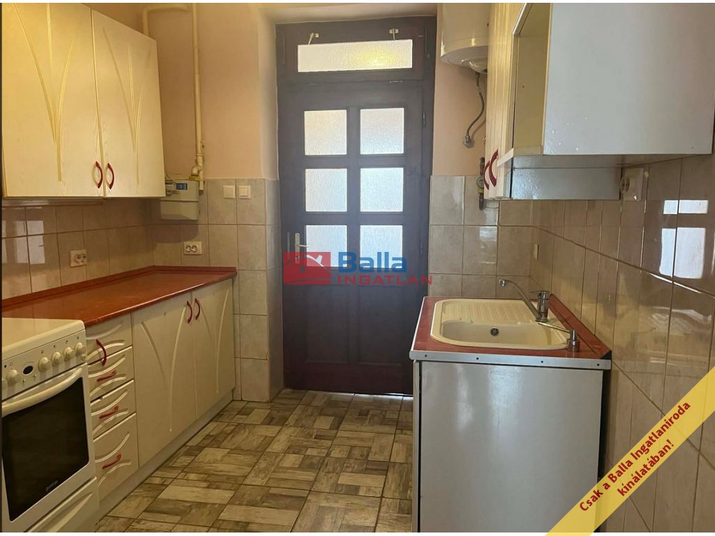 XX. Kerület, Vágóhíd utca, 31 m²-es, társasházi lakás, 1 szobás