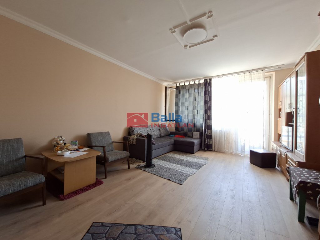 XXI. Kerület, KOSSUTH LAJOS utca, 55 m²-es, társasházi lakás, 2 szobás