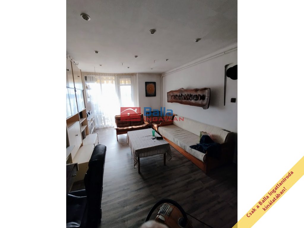 Halásztelek, Kisgyár utca, 58 m²-es, társasházi lakás, 2 szobás