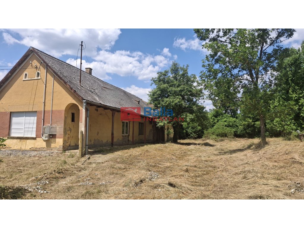 Koppányszántó, Csendes utca, 80 m²-es, családi ház, 3 szobás